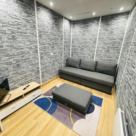 Studio Confortable- Disneyland Paris - Val D Europe - Plein Centre Ville Meaux - 2 Pers Εξωτερικό φωτογραφία