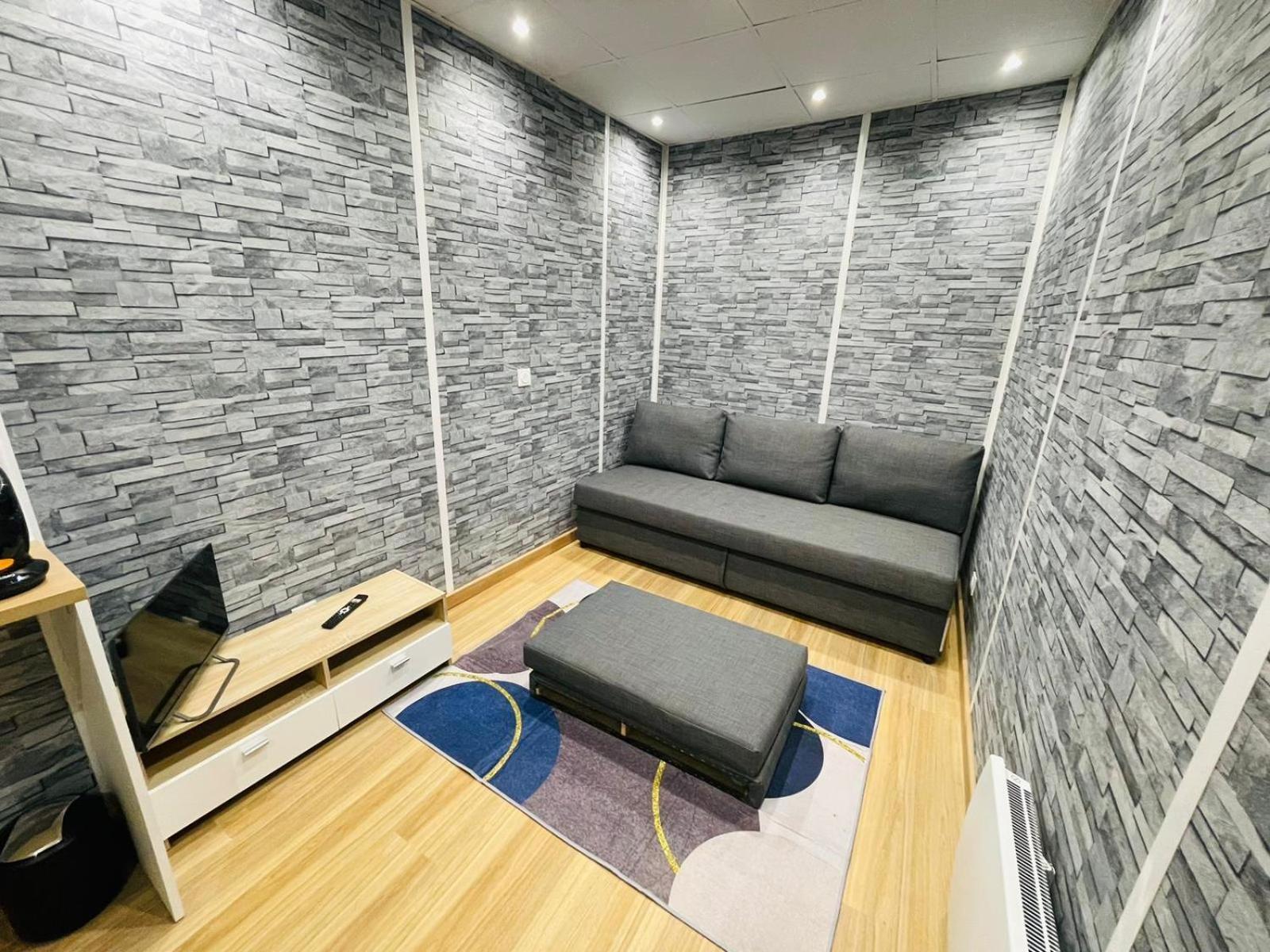 Studio Confortable- Disneyland Paris - Val D Europe - Plein Centre Ville Meaux - 2 Pers Εξωτερικό φωτογραφία