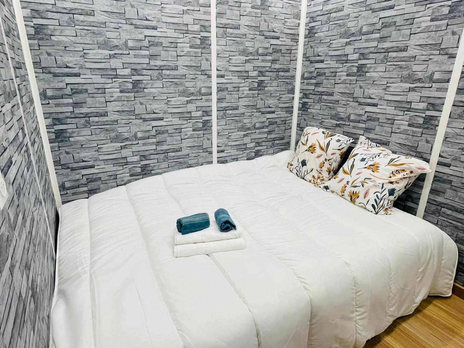 Studio Confortable- Disneyland Paris - Val D Europe - Plein Centre Ville Meaux - 2 Pers Εξωτερικό φωτογραφία
